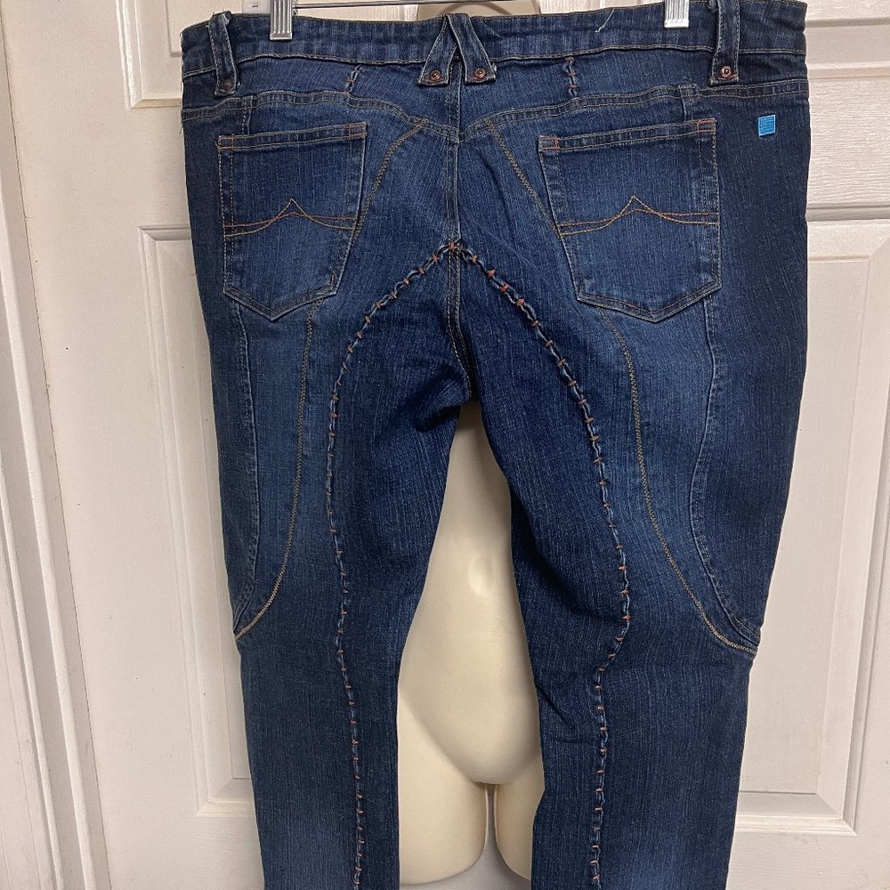 AZZURE JEANS - 💓"Love Life Denim" Jeans With 😎 Stitching 💜Size 36W x 30L